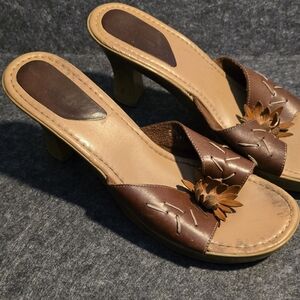Fioni Flower Sandals (12)